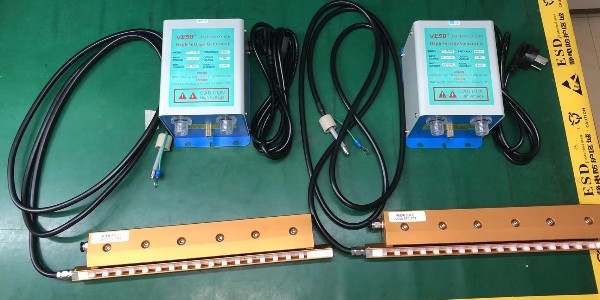 STC-703离子风刀：激光加工领域的静电治理与清洁解决方案